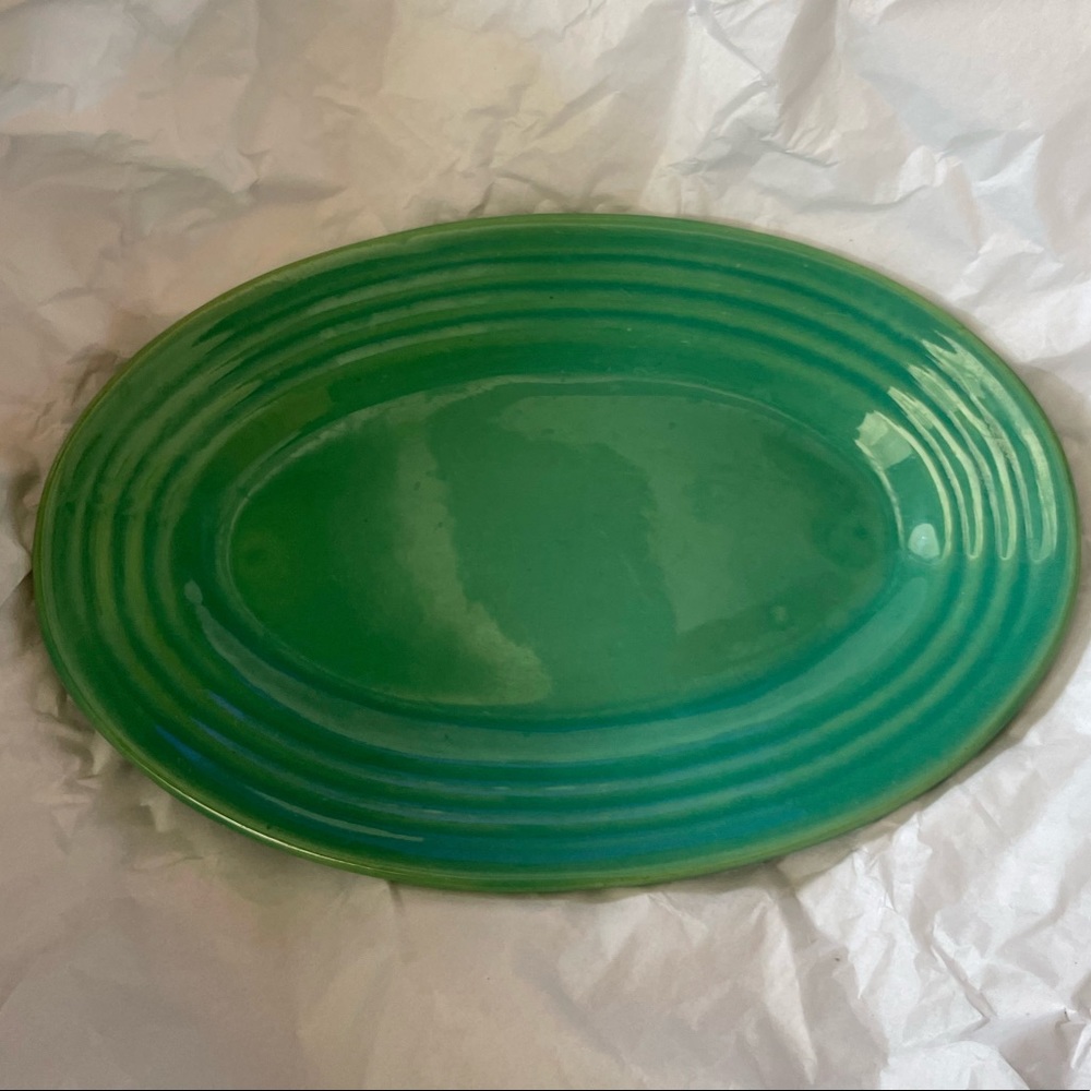Bauer of Los Angeles small oval plate.
